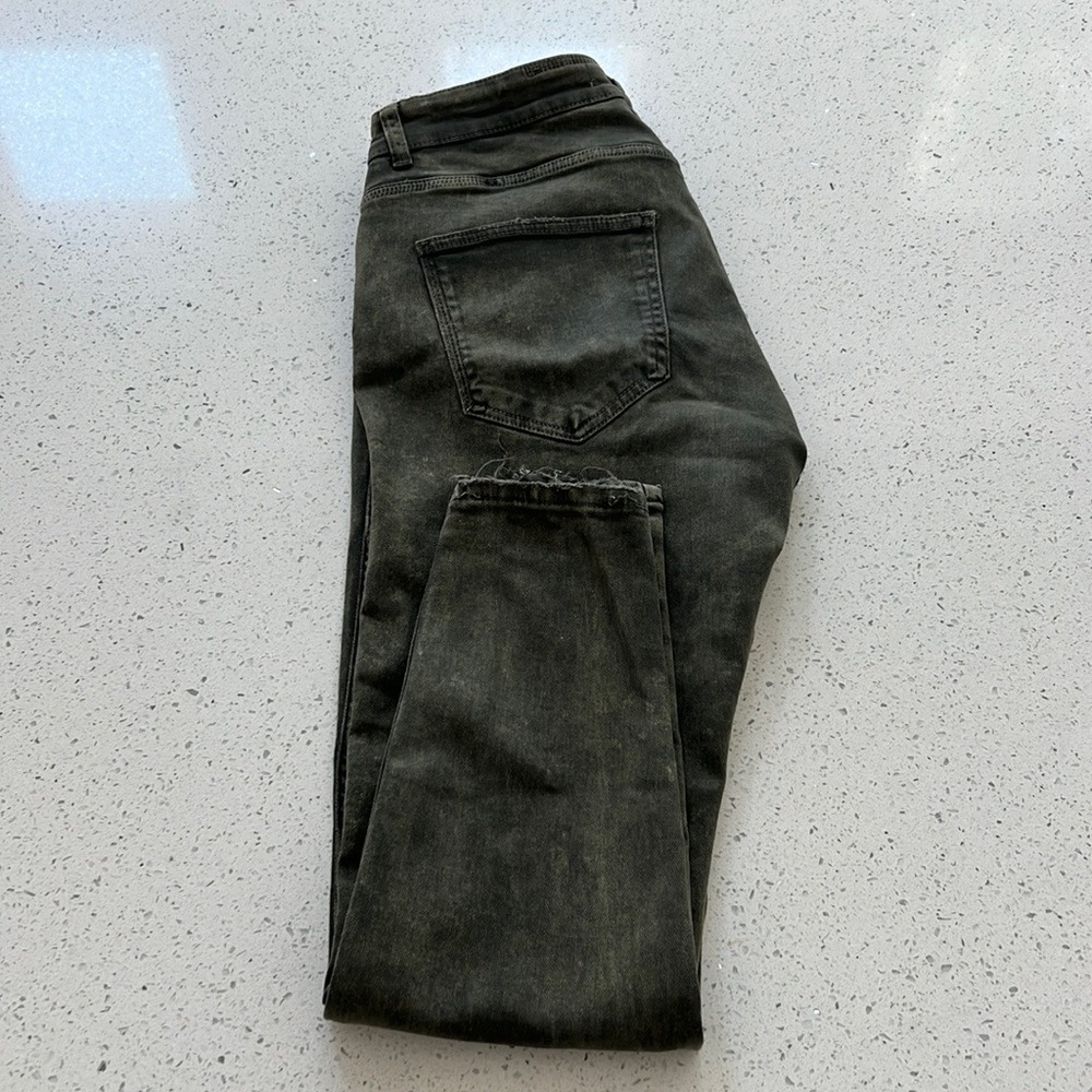 Zara Ripped Jeans